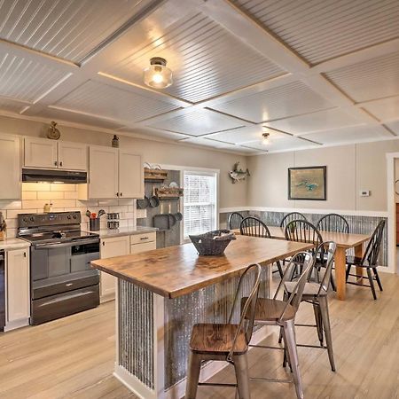 Lakefront Greers Ferry Cabin With Covered Boat Slip! Fairfield Bay Exteriör bild
