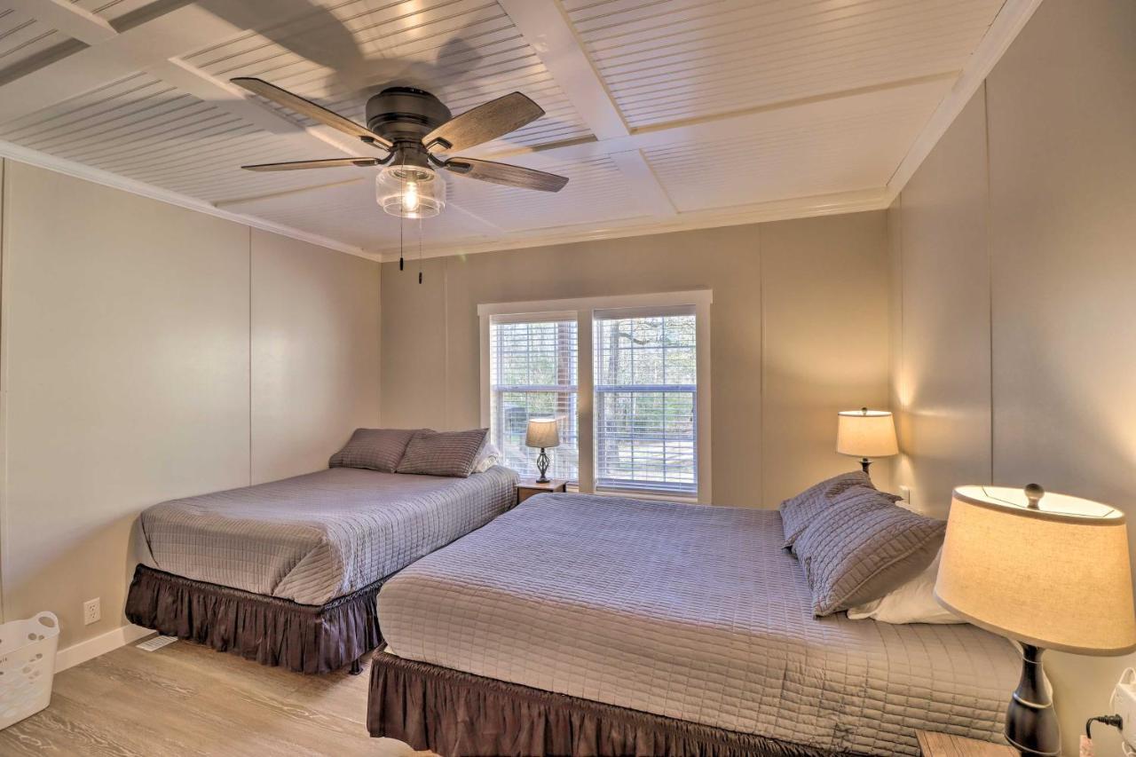 Lakefront Greers Ferry Cabin With Covered Boat Slip! Fairfield Bay Exteriör bild