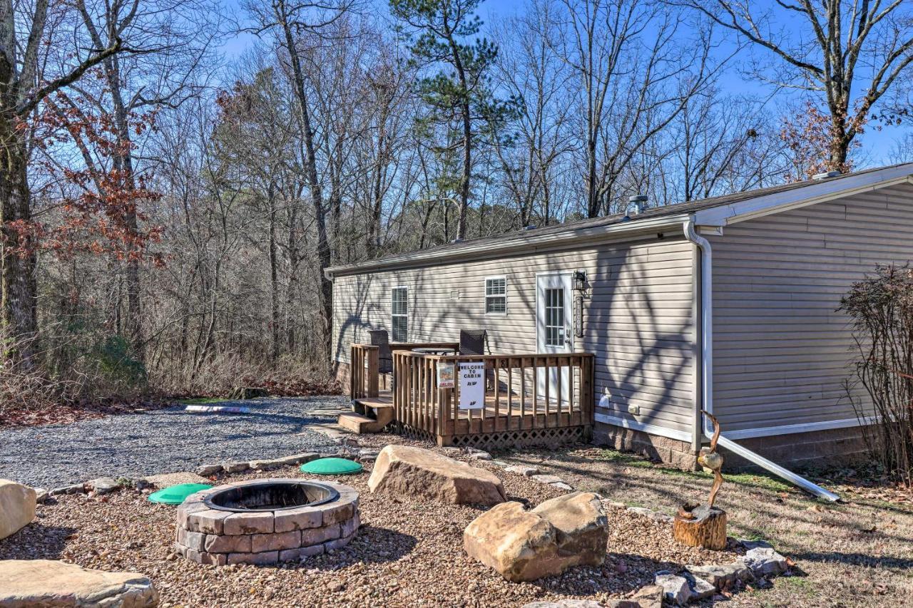 Lakefront Greers Ferry Cabin With Covered Boat Slip! Fairfield Bay Exteriör bild